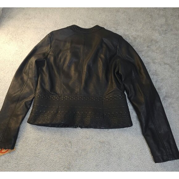 Jou Jou Womens Black Vegan Leather Jacket With Geometric Stitching & Zipper Deta - Picture 9 of 11